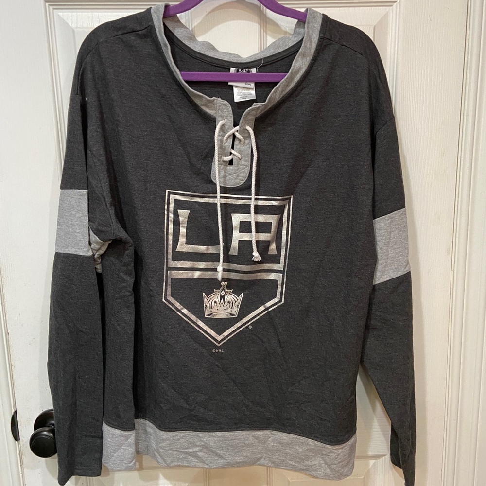 Los Angeles Kings hockey sweatshirt